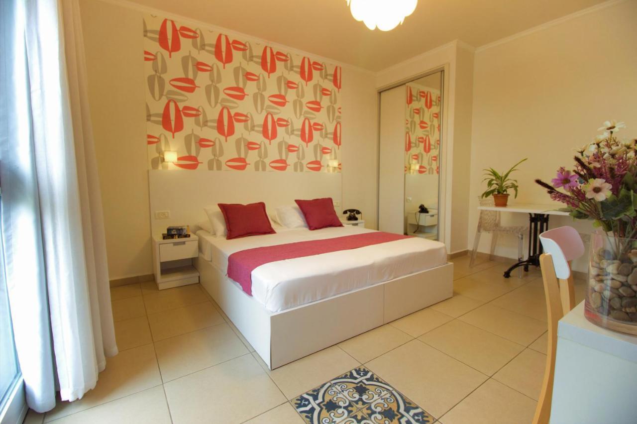 1926 Designed Aparthotel Haifa Luaran gambar